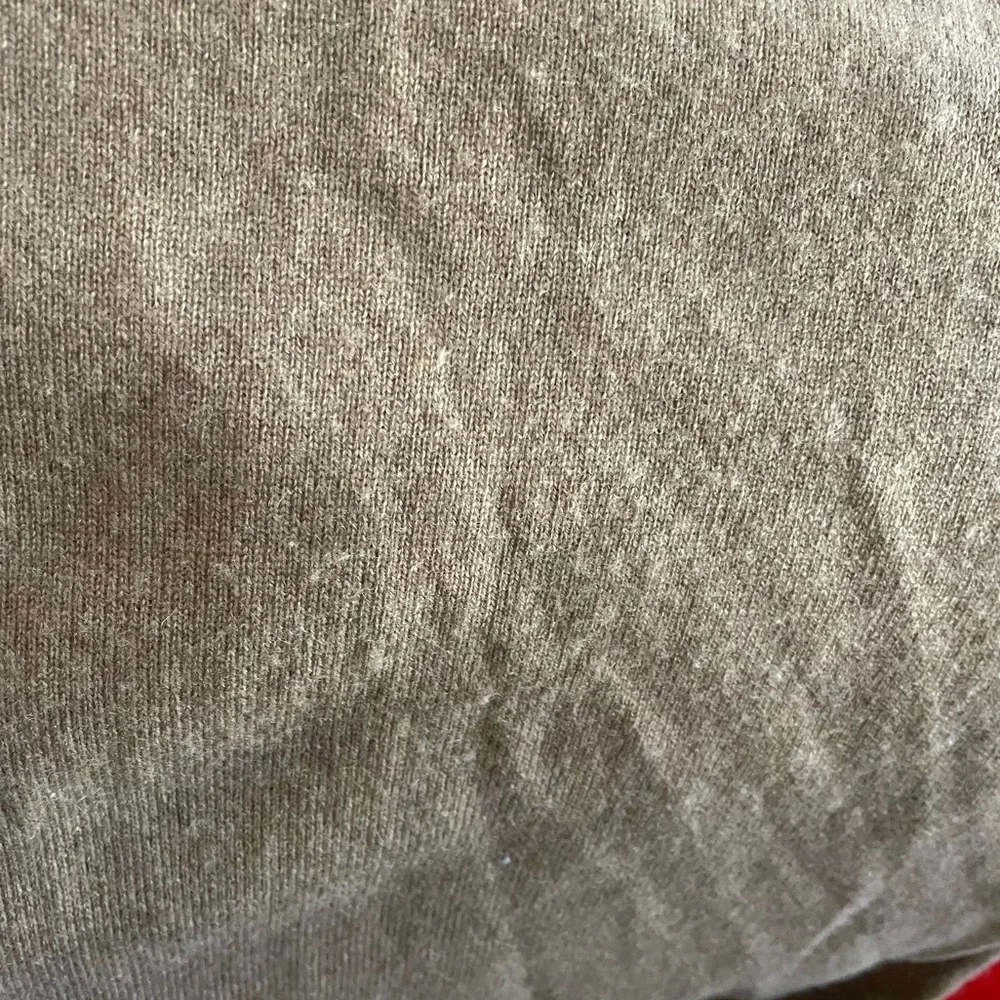 Quince 100% Mongolian Cashmere Crewneck Sweater in Camel Size Medium - Picture 5 of 8